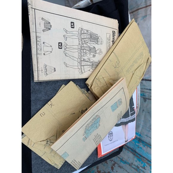 Jessica / Gunne Sac LTD. Simplicity Pattern #5625 Girls Size 12 - Picture 4 of 4